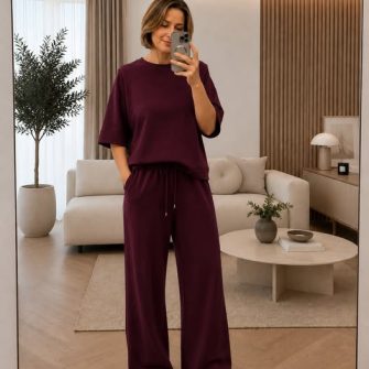 Compleu Brown